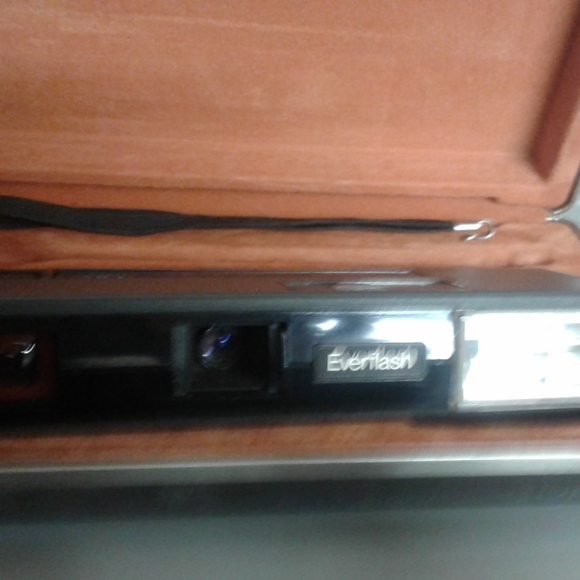 Vintage everflash camera - Picture 3 of 5